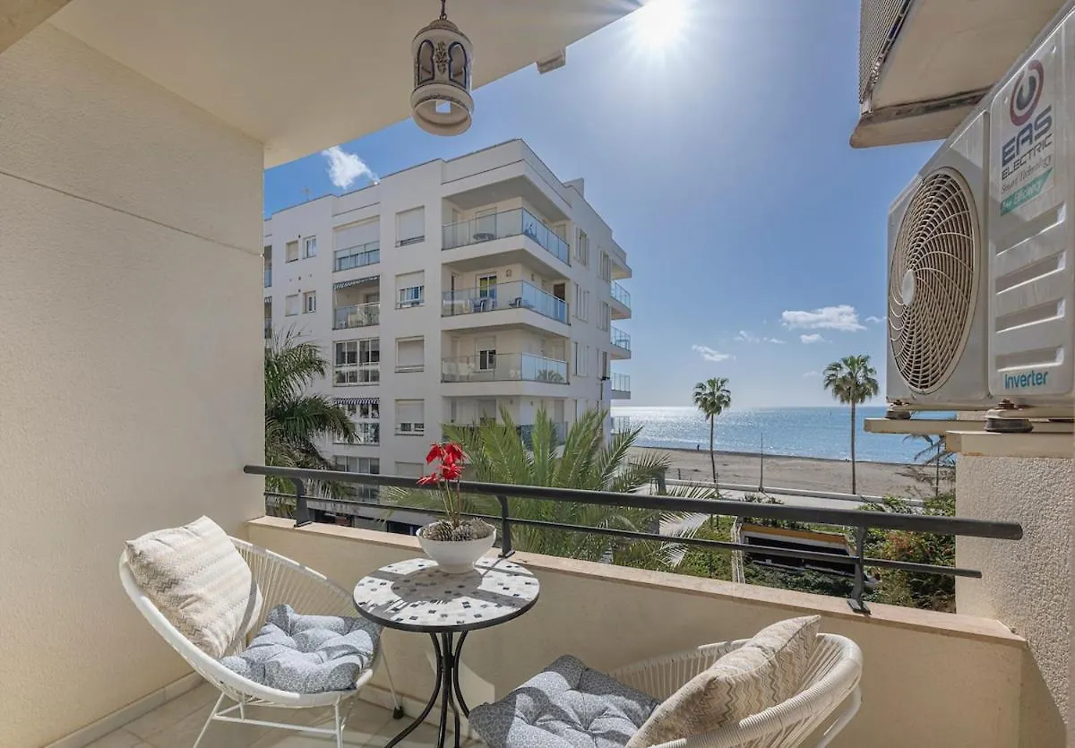 Cozy & Comfy Seaside Retreat In Εστεπόνα 0*,  Ισπανία